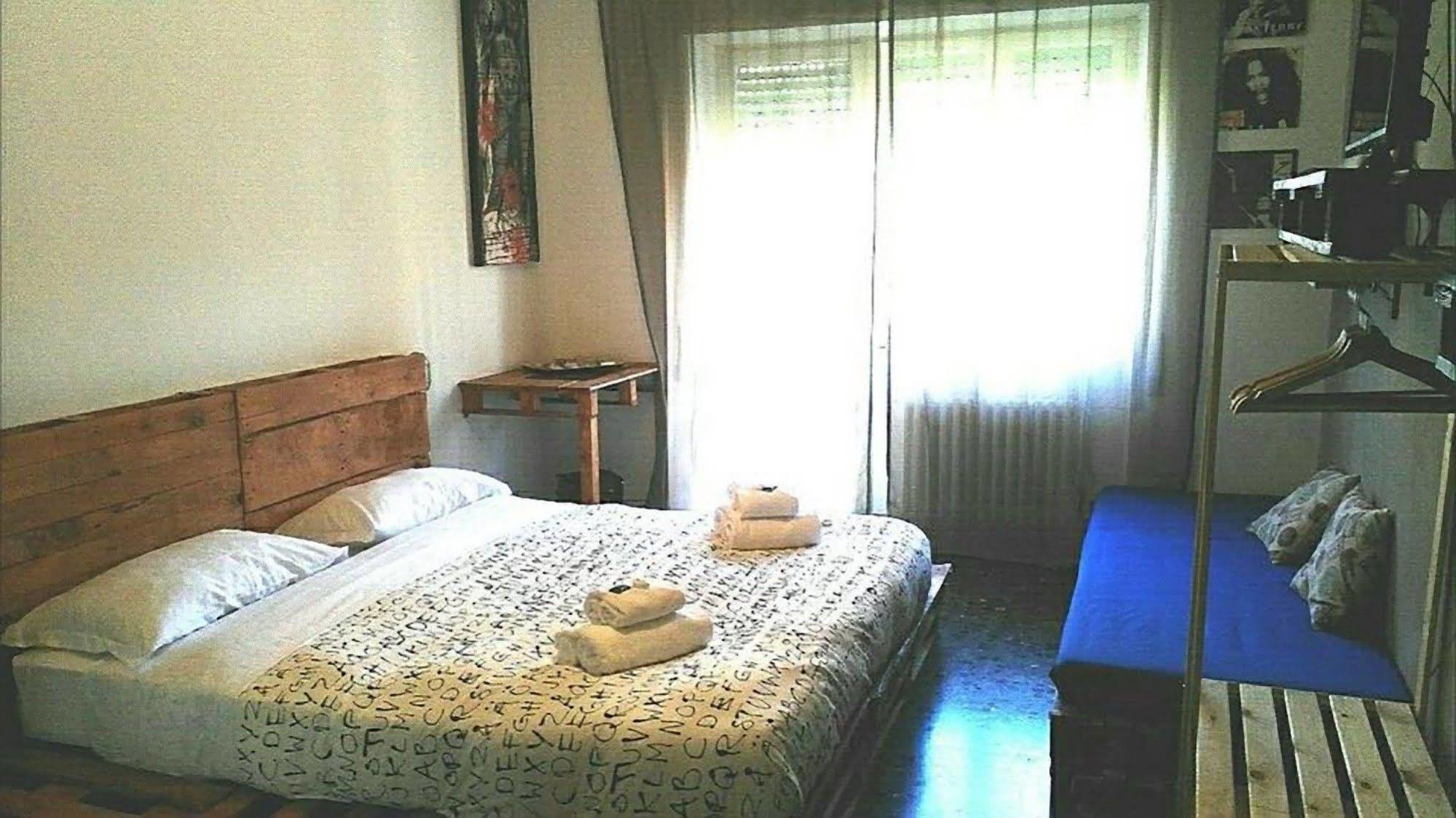B&B Art & Industry Рим Екстер'єр фото